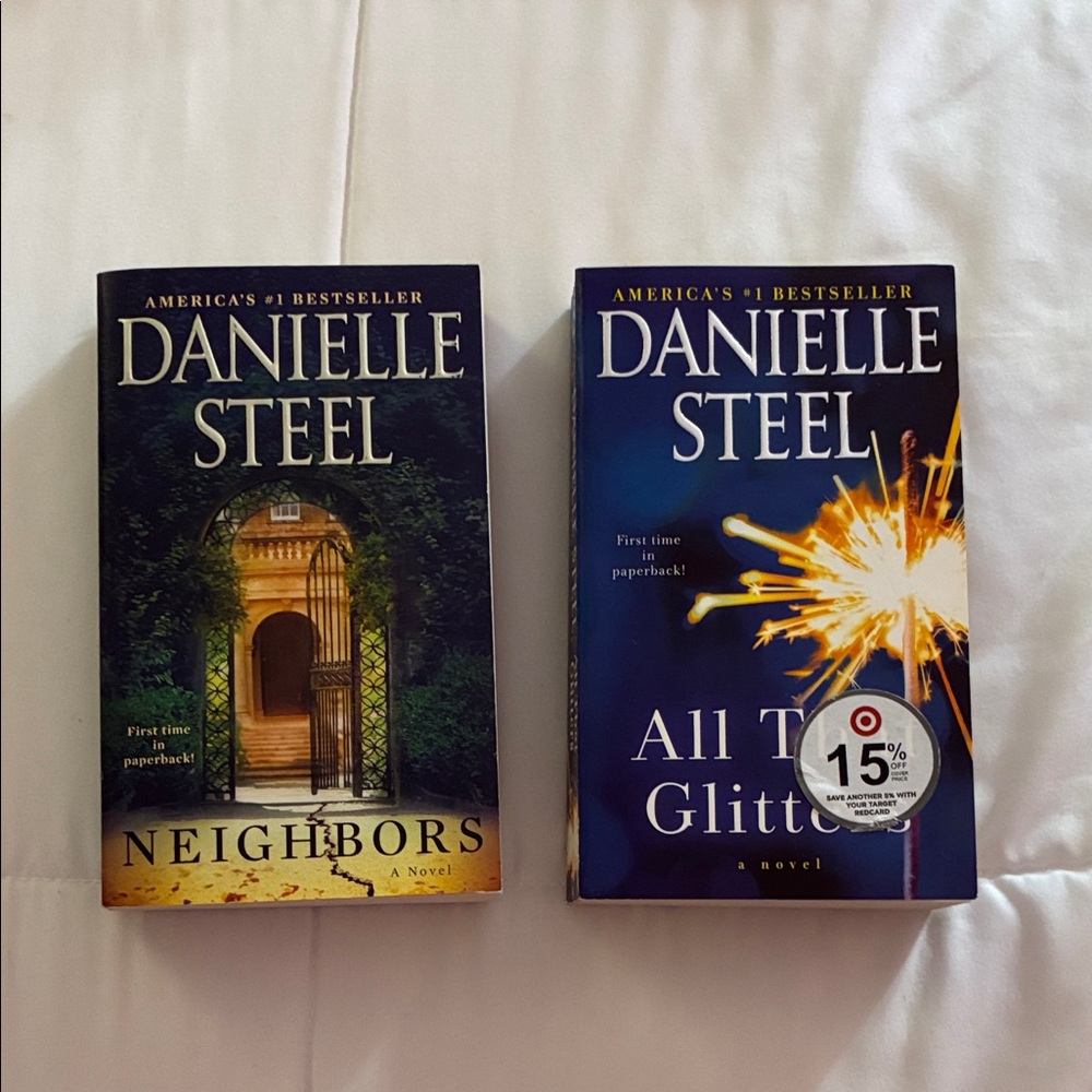 Danielle Steel Book Set - Neighbors & All That Glitters